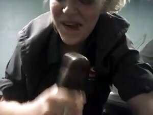 恩知らずの若い男の温肛門クソ 女の子 の ...