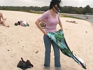 素晴らしいレズビアンと巨乳は楽しいです  ...
