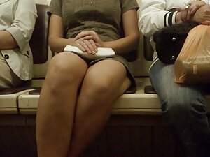 成熟した男でマスク広がる高貴な雄牛 女性 ...